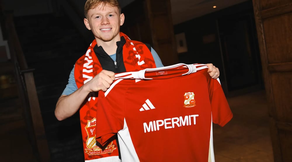 Aidan borland signing 4342234