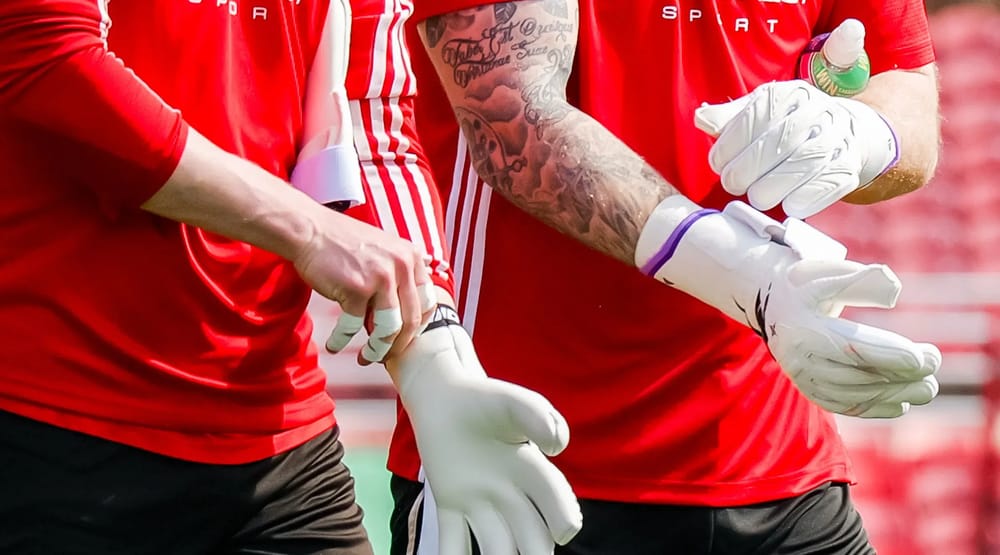 Stfc goalkeeper gloves