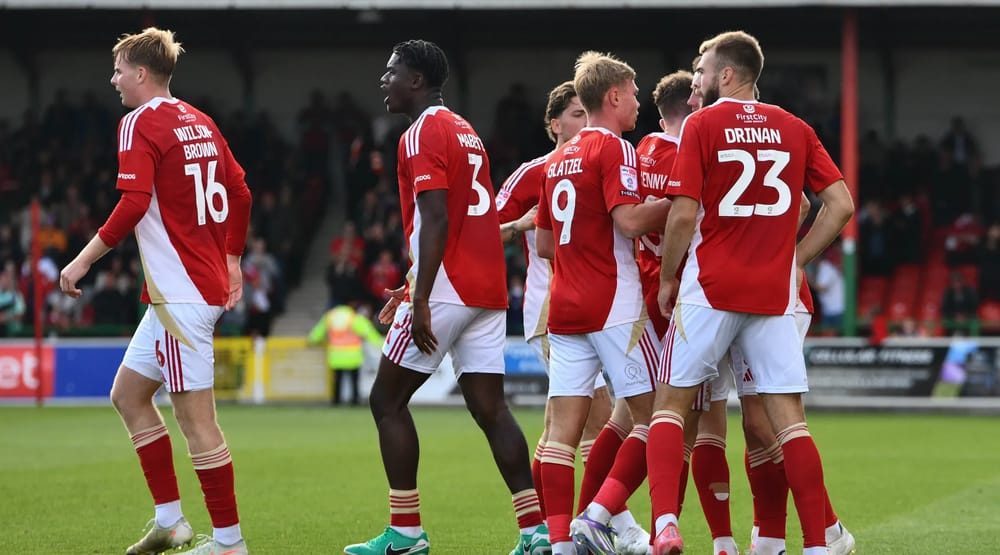 Swindon town celebration harrogate fdffsf