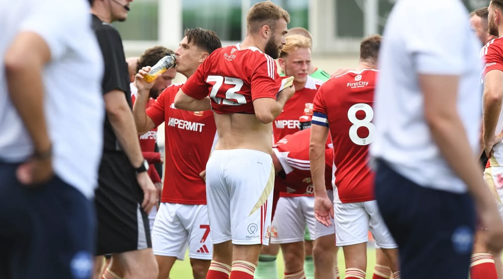 Swindon town players pre season group