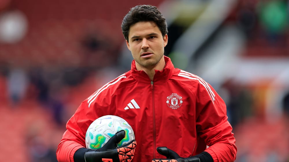 Senne Lammens (31) of Manchester United ahead of the Premier League match between Manchester United and Liverpool at Old Trafford, Manchester, UK on 3 May 2026.