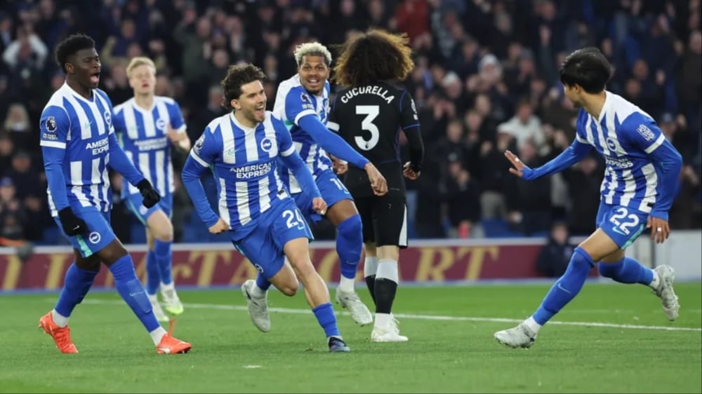 Ferdi Kadioglu celebrating vs Chelsea