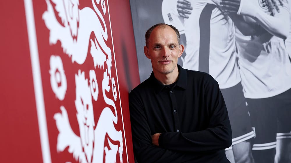 20260805 1440 tuchel pose