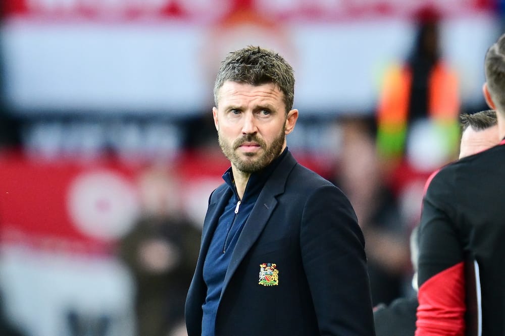 Manchester United head coach Michael Carrick at the end of  the Premier League match between Fulham and Manchester United at Craven Cottage, London, UK on 20 September 2026.