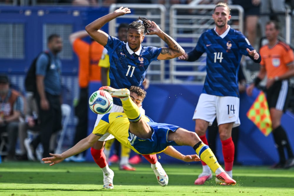 EAST RUTHERFORD, UNITED STATES - June 30: Yasin Ayari #18 of Sweden is in action against Michael Olise #11 of France during the FIFA World Cup 2026 round of 32 match between France  and Sweden on June 30, 2026 MetLife Stadium, East Rutherford, New Jersey