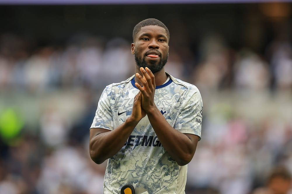 Tottenham Hotspur Defender Kevin Danso (4) Claps the Fans during the Premier League match between Tottenham Hotspur and Burnley at Tottenham Hotspur Stadium, London, United Kingdom on 16 August 2025.