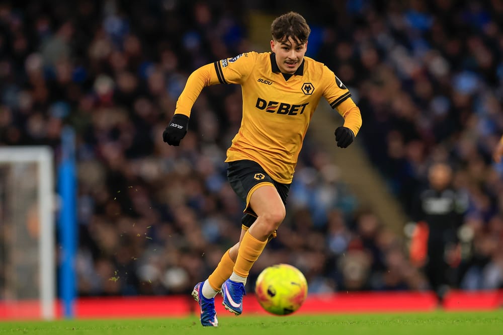 Rodrigo Gomes (21) of Wolverhampton Wanderers runs with the ball during the Premier League match between Manchester City and Wolverhampton Wanderers at the Etihad Stadium, Manchester, UK on 24 January 2026.