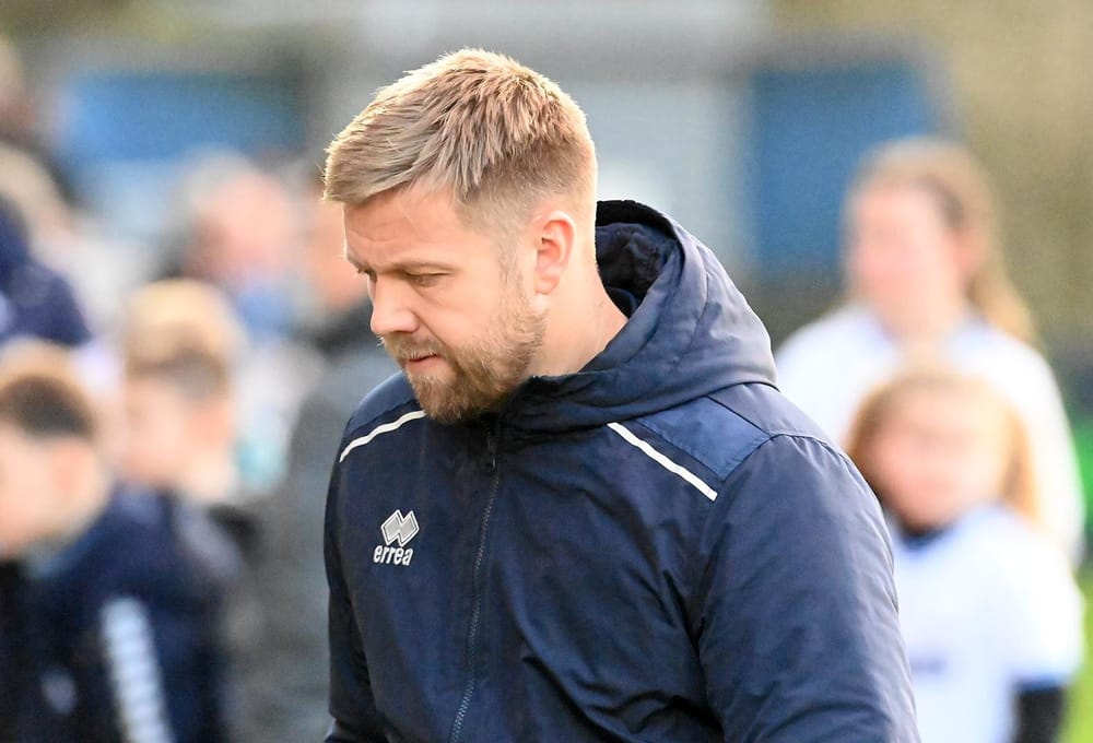 Manager Nicky Featherstone HUFC v Scunthorpe United National League. Picture by FRANK REID