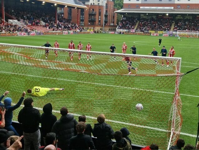 Barnsley H 290826 second half penalty wrong way Noah